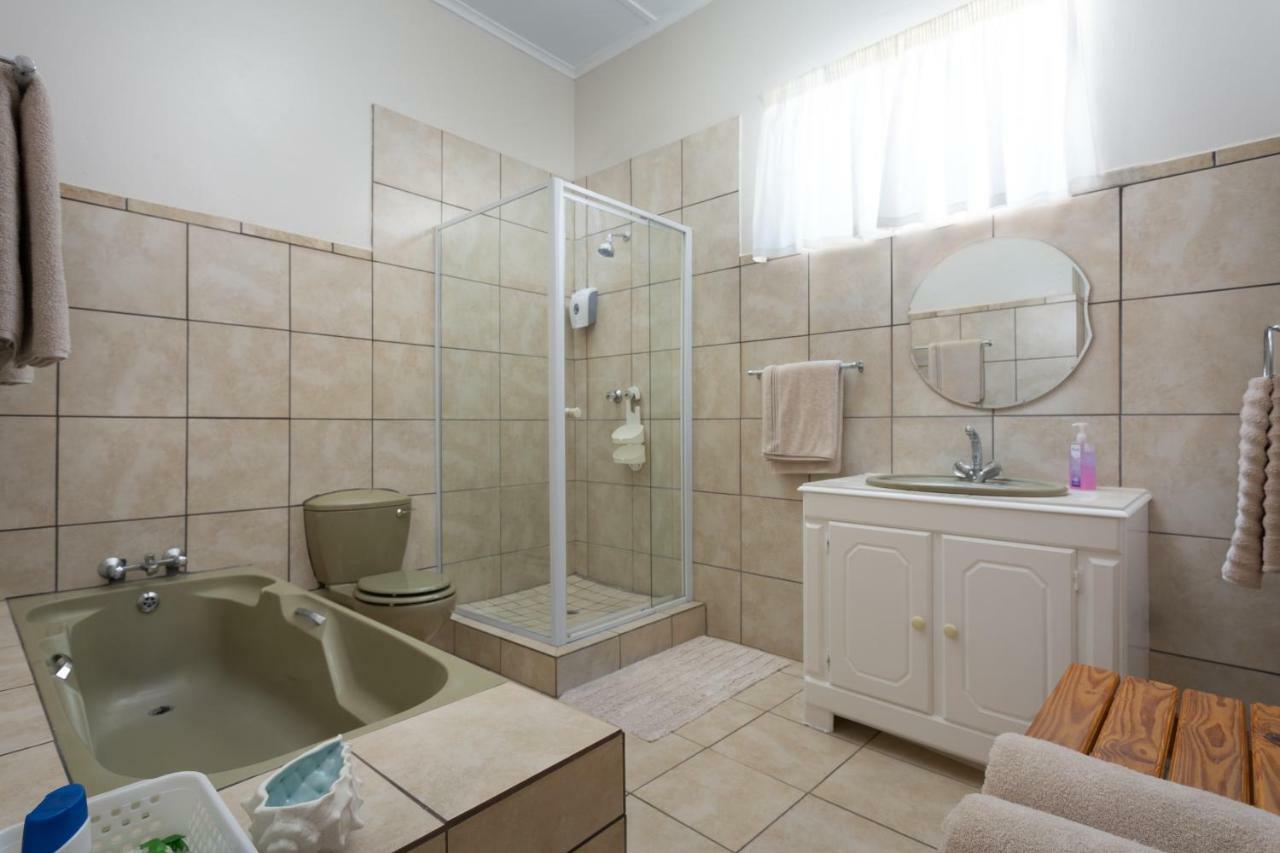 La La Dathel Guesthouse Colesberg Bagian luar foto