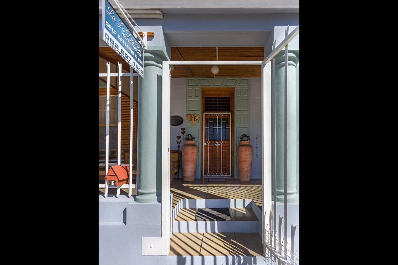 La La Dathel Guesthouse Colesberg Bagian luar foto