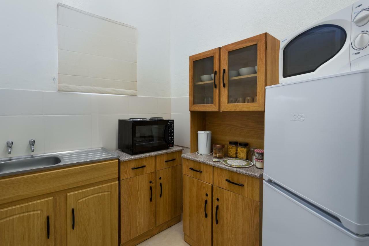 La La Dathel Guesthouse Colesberg Bagian luar foto